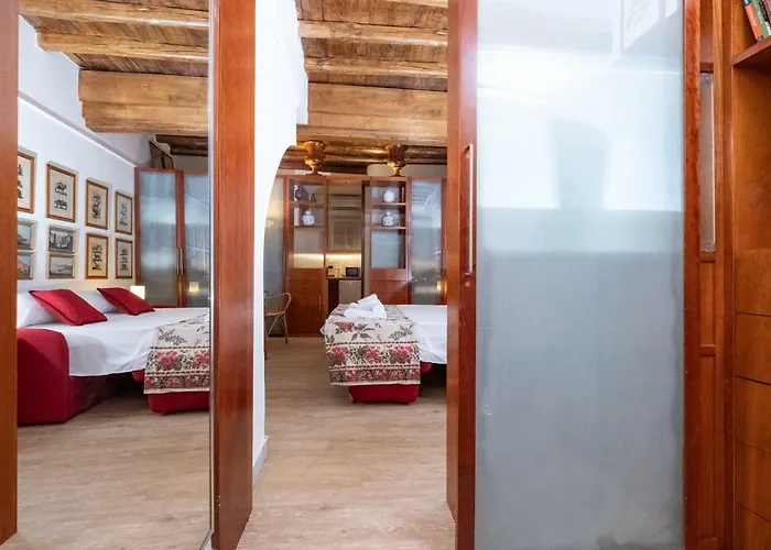Campo De' Fiori Cozy Nest Appartement